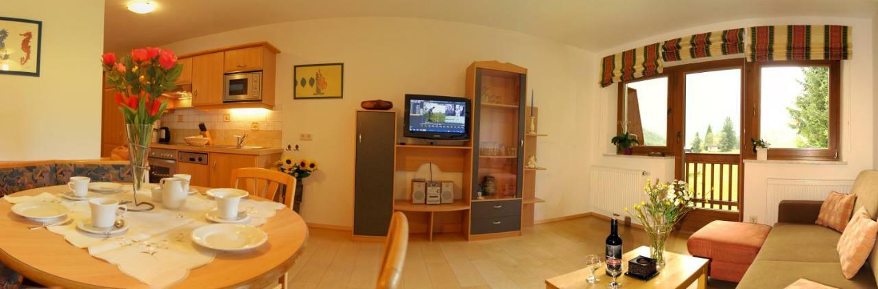 フィルツモースHaus Dachsteinアパートメント エクステリア 写真